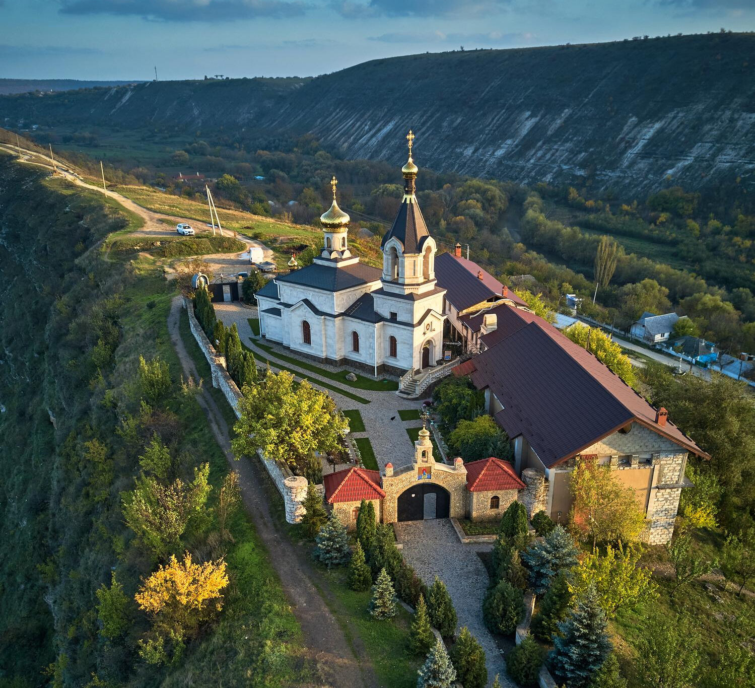 orheiul vechi - Taxi Lion